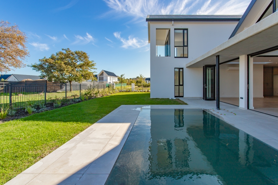 To Let 4 Bedroom Property for Rent in Pearl Valley at Val de Vie Western Cape